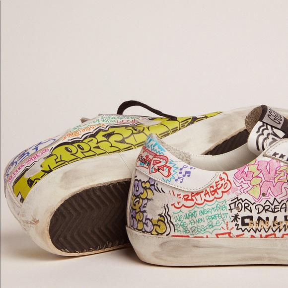 Golden goose womens graffiti sneakers RARE sold out. In excellent condition. - Picture 3 of 9